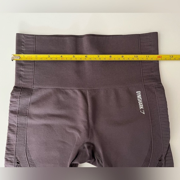 Gymshark | Women's Cropped Leggings Charcoal - Picture 7 of 8